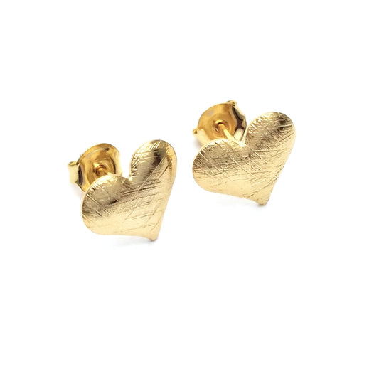 Oro Laminado Stud Earring, Gold Filled Style Heart Design, Brushed Finish, Golden Finish