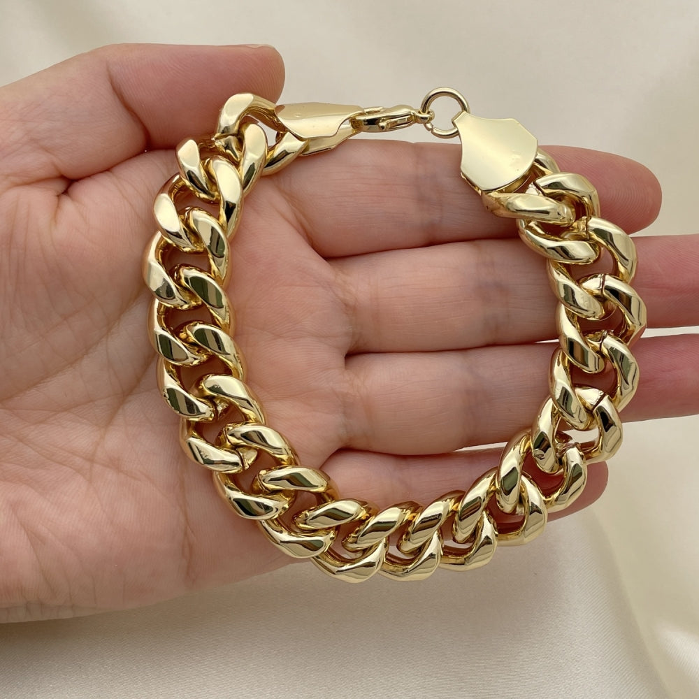 Oro Laminado Basic Bracelet, Gold Filled Style Miami Cuban Design, Polished, Golden Finish