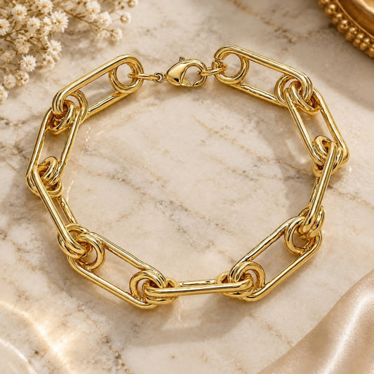 Oro Laminado Basic Bracelet, Gold Filled Style Paperclip Design, Polished, Golden Finish