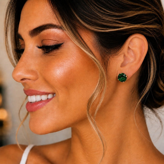 Oro Laminado Stud Earring, Gold Filled Style with Green Cubic Zirconia, Polished, Golden Finish