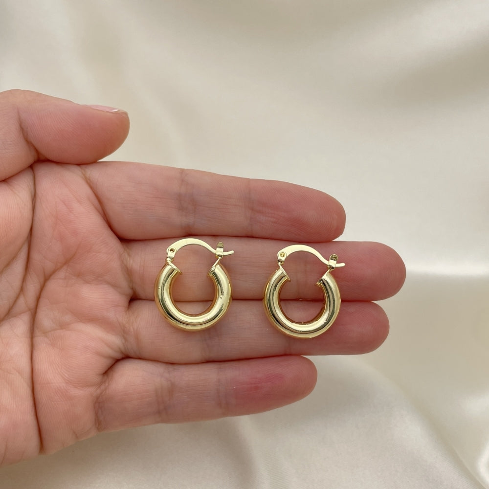 Oro Laminado Small Hoop, Gold Filled Style Polished, Golden Finish