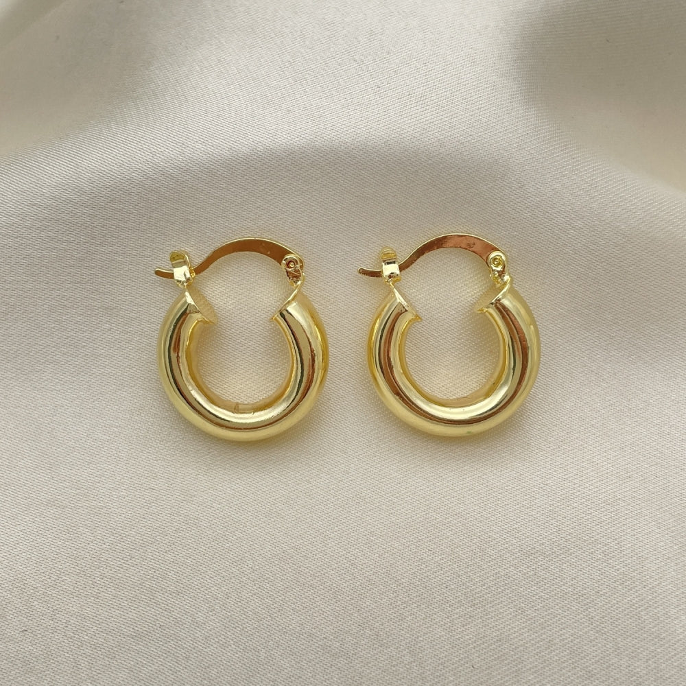 Oro Laminado Small Hoop, Gold Filled Style Polished, Golden Finish