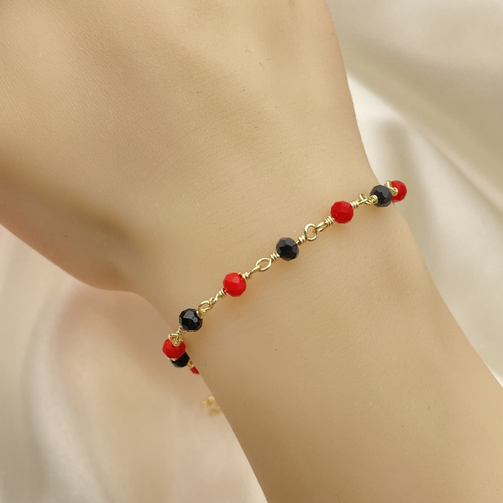 Oro Laminado Bracelet Rosary, Gold Filled Style Caridad del Cobre and Crucifix Design, with Black and Garnet Crystal, Polished, Golden Finish