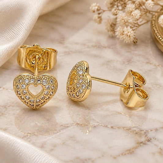 Oro Laminado Stud Earring, Gold Filled Style Heart Design, with White Micro Pave, Polished, Golden Finish