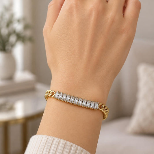 Oro Laminado Fancy Bracelet, Gold Filled Style Baguette Design, with White Cubic Zirconia, Polished, Golden Finish