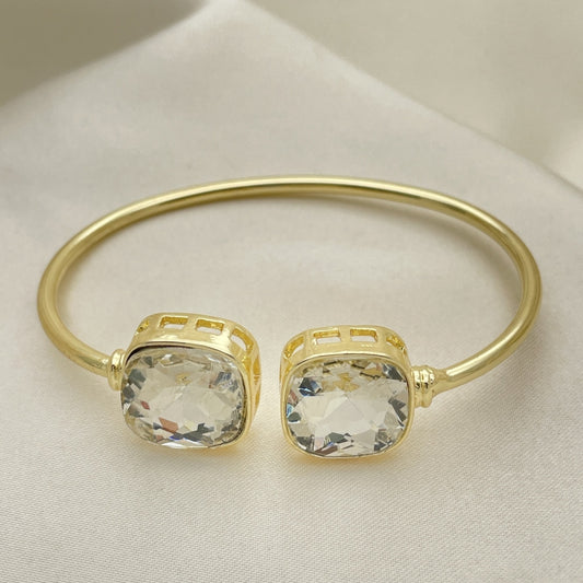Oro Laminado Individual Bangle, Gold Filled Style with White Crystal, Polished, Golden Finish