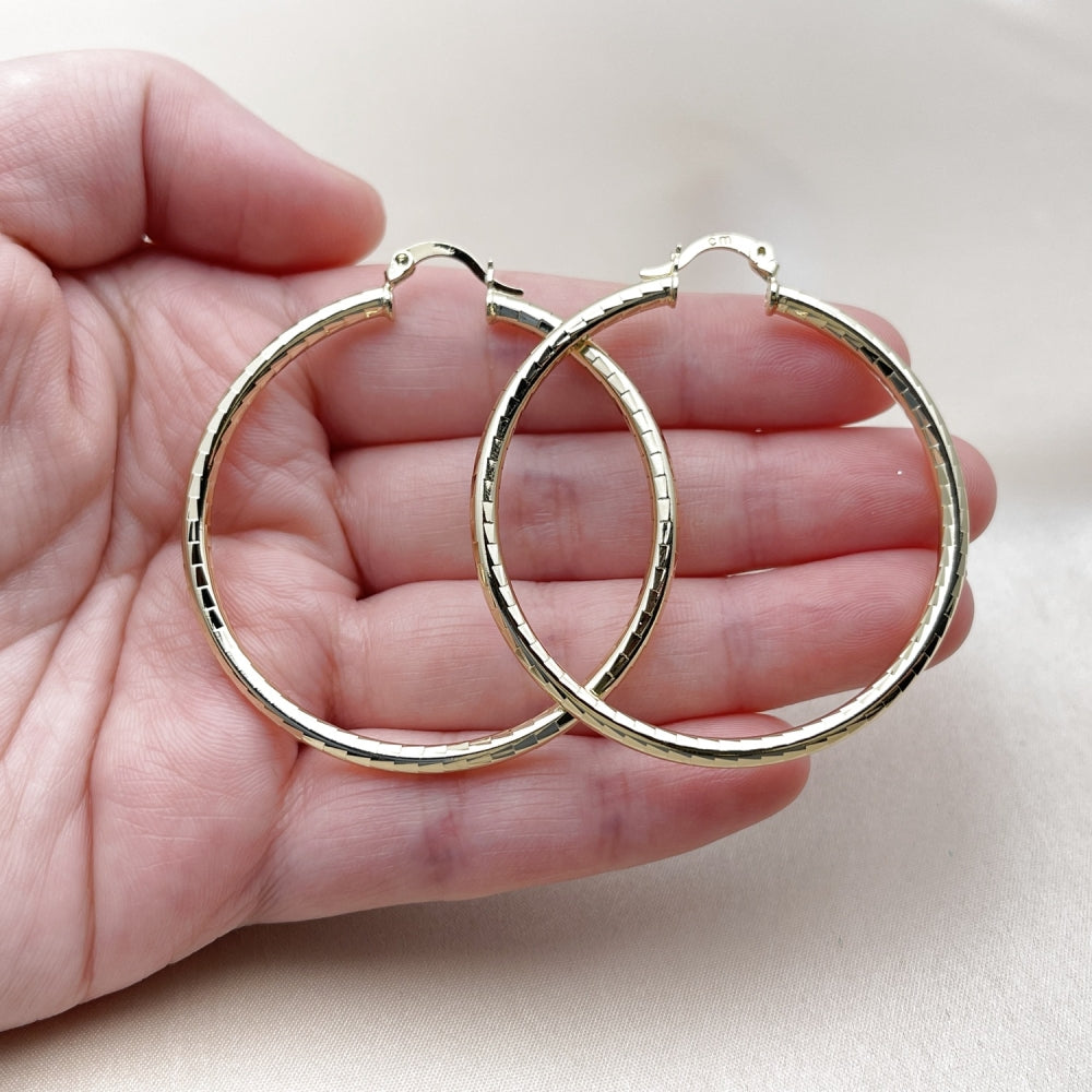 Oro Laminado Large Hoop, Gold Filled Style Polished, Golden Finish