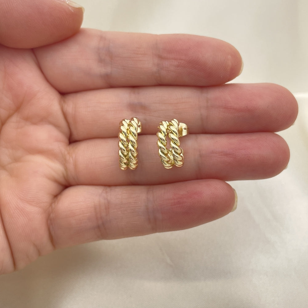 Oro Laminado Stud Earring, Gold Filled Style Twist Design, Polished, Golden Finish