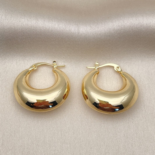 Oro Laminado Medium Hoop, Gold Filled Style Hollow Design, Polished, Golden Finish