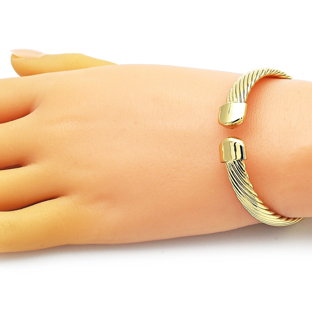 Oro Laminado Individual Bangle, Gold Filled Style Twist Design, Diamond Cutting Finish, Golden Finish