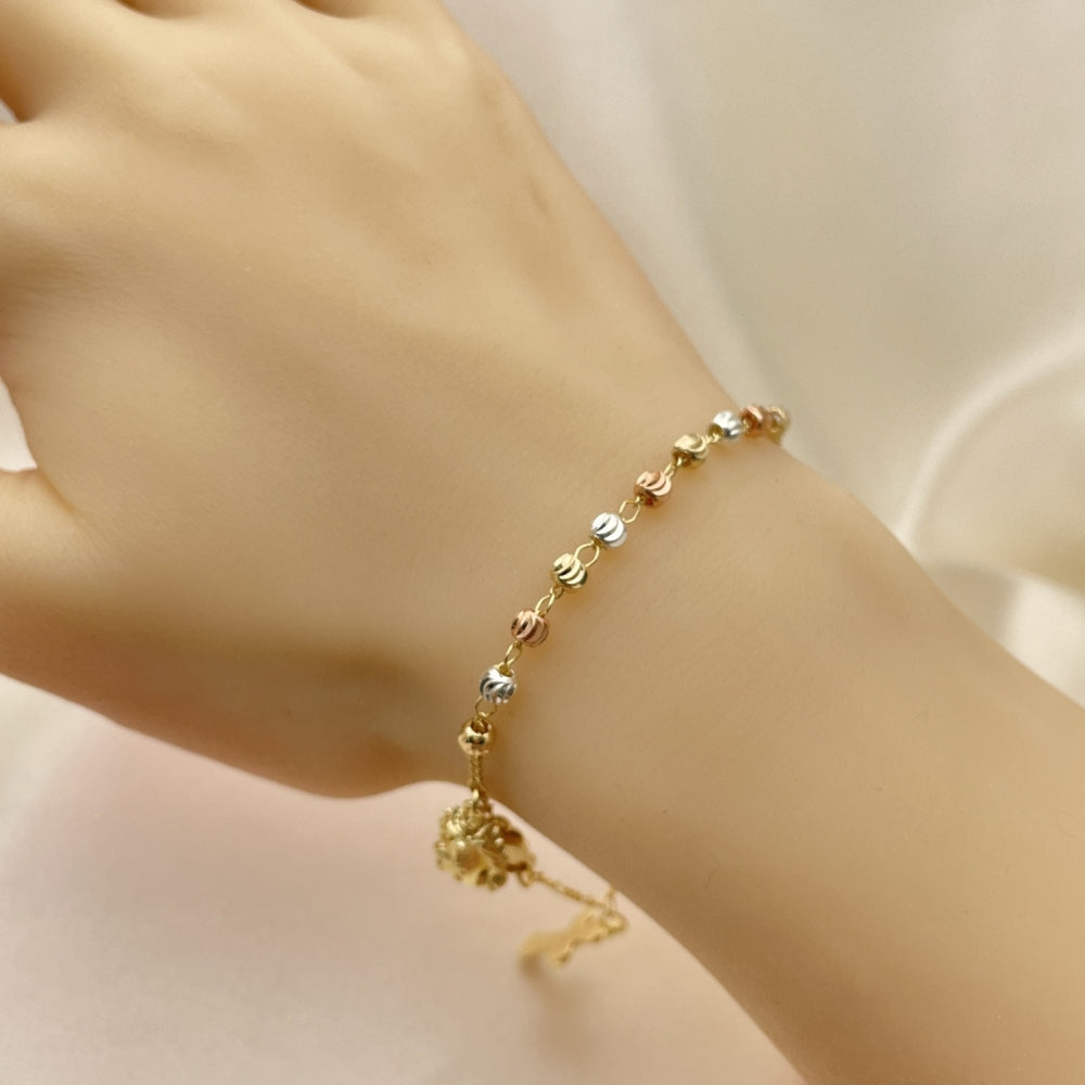 Oro Laminado Charm Bracelet, Gold Filled Style Jesus and Crucifix Design, Diamond Cutting Finish, Tricolor