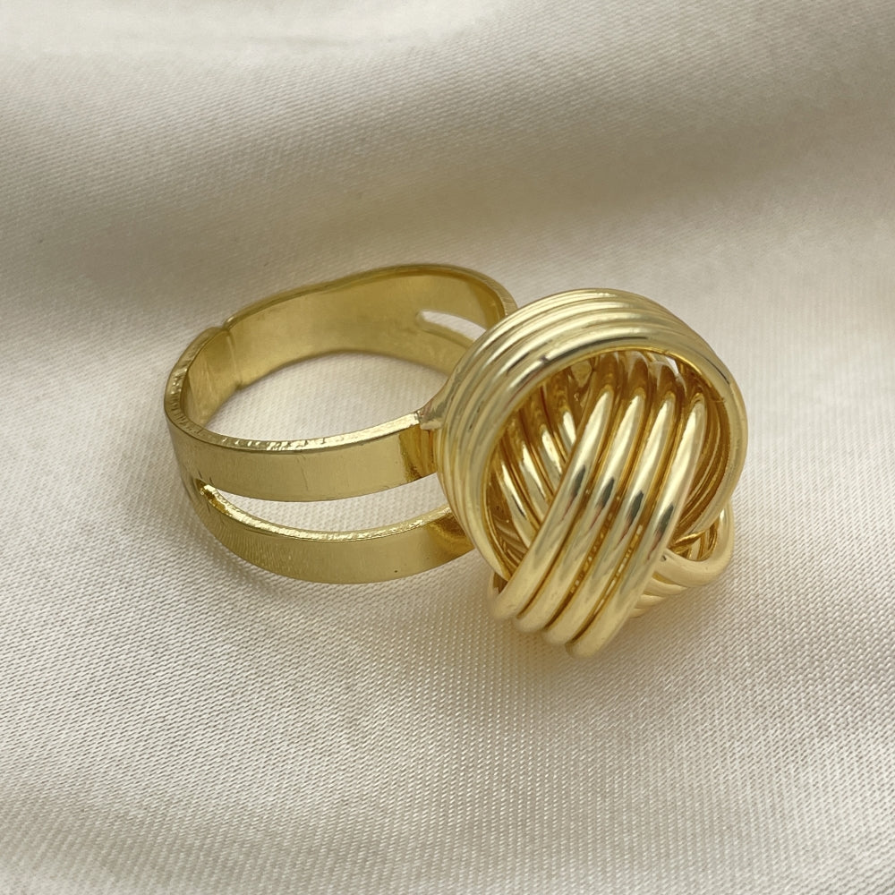 Oro Laminado Elegant Ring, Gold Filled Style Love Knot Design, Polished, Golden Finish