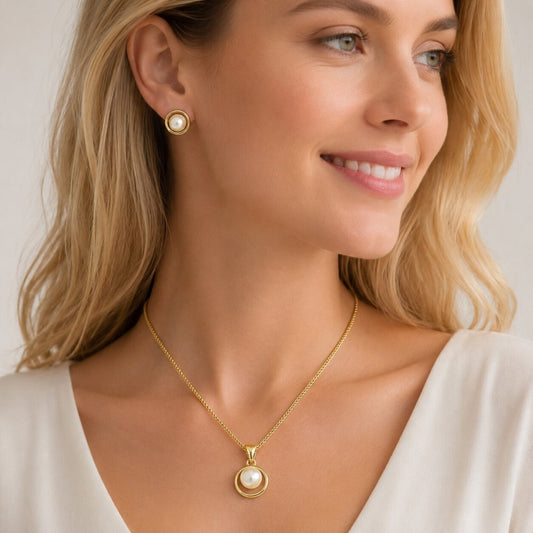Oro Laminado Earring and Pendant Adult Set, Gold Filled Style with Ivory Pearl, Polished, Golden Finish