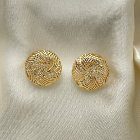 Oro Laminado Stud Earring, Gold Filled Style with White Micro Pave, Polished, Golden Finish