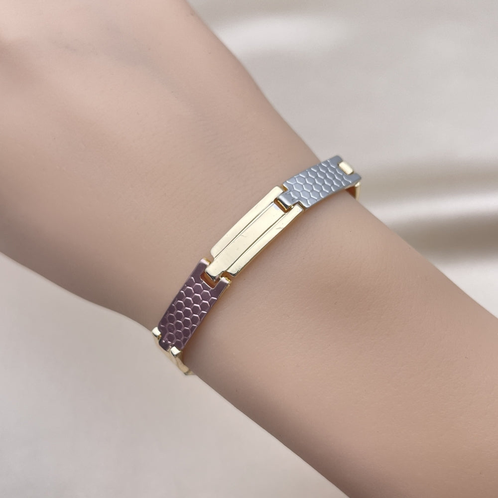 Oro Laminado Solid Bracelet, Gold Filled Style Polished, Tricolor
