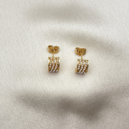 Oro Laminado Stud Earring, Gold Filled Style with Ivory Pearl, Polished, Golden Finish