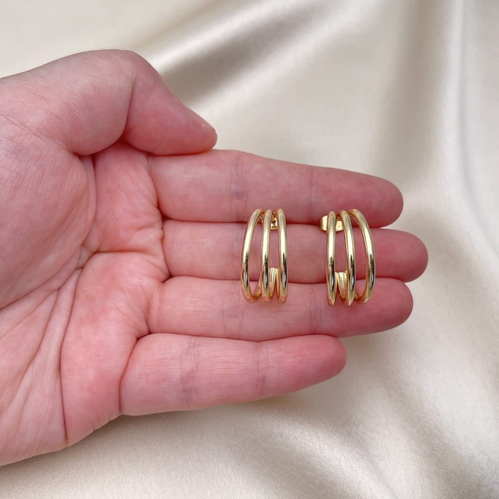 Oro Laminado Small Hoop, Gold Filled Style Polished, Golden Finish