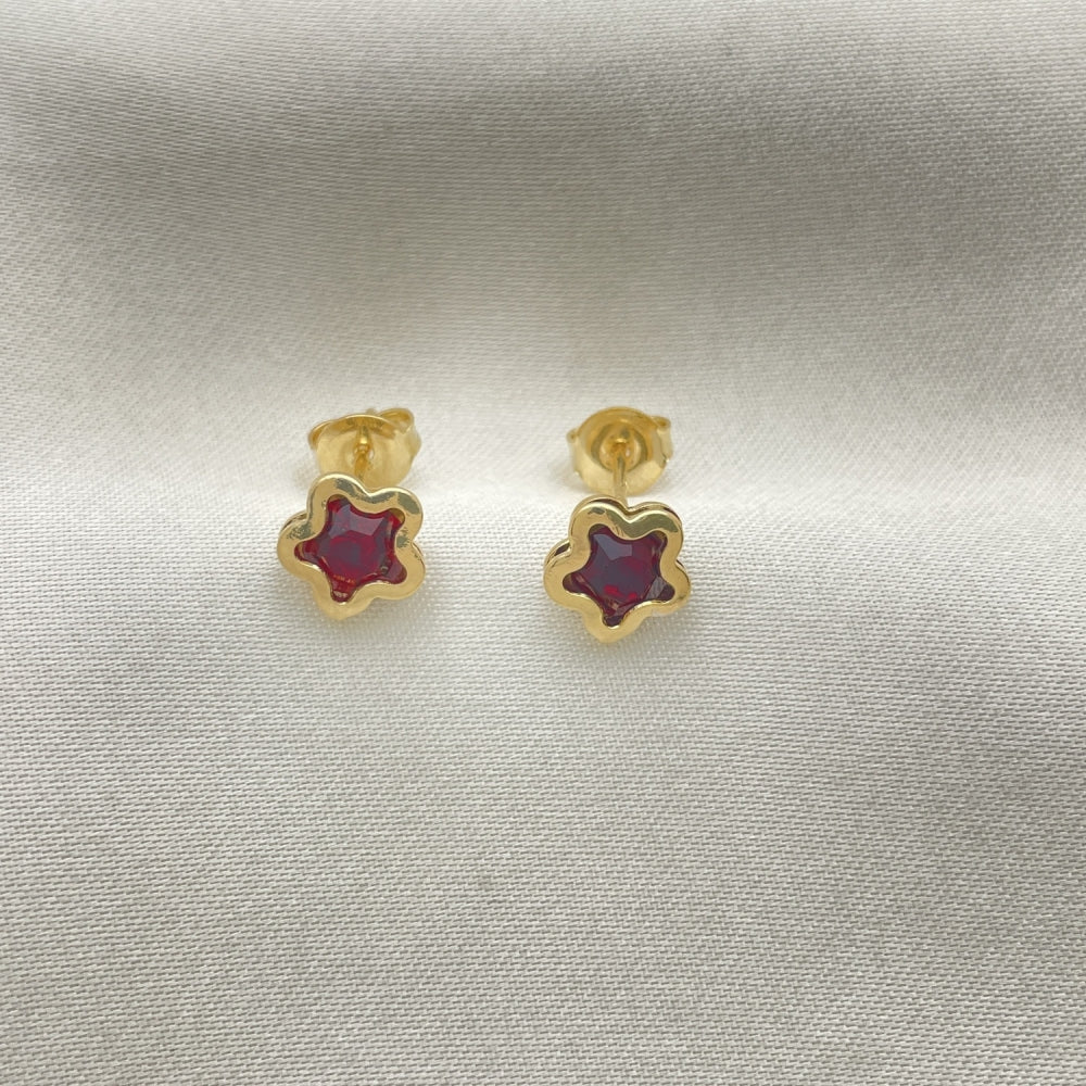 Oro Laminado Stud Earring, Gold Filled Style Star Design, with Siam Cubic Zirconia, Polished, Golden Finish