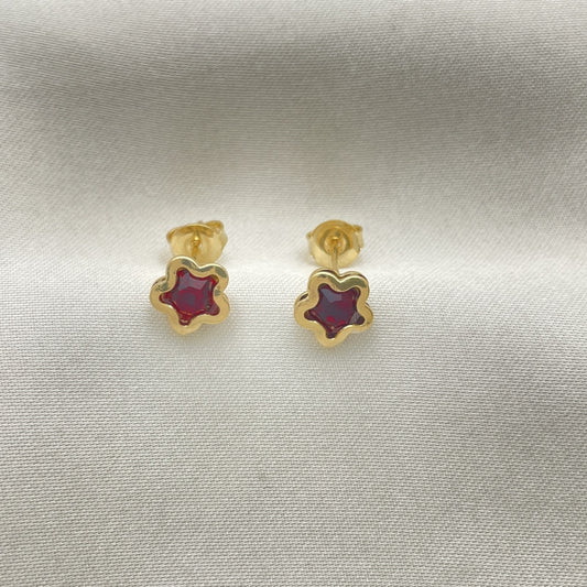 Oro Laminado Stud Earring, Gold Filled Style Star Design, with Siam Cubic Zirconia, Polished, Golden Finish