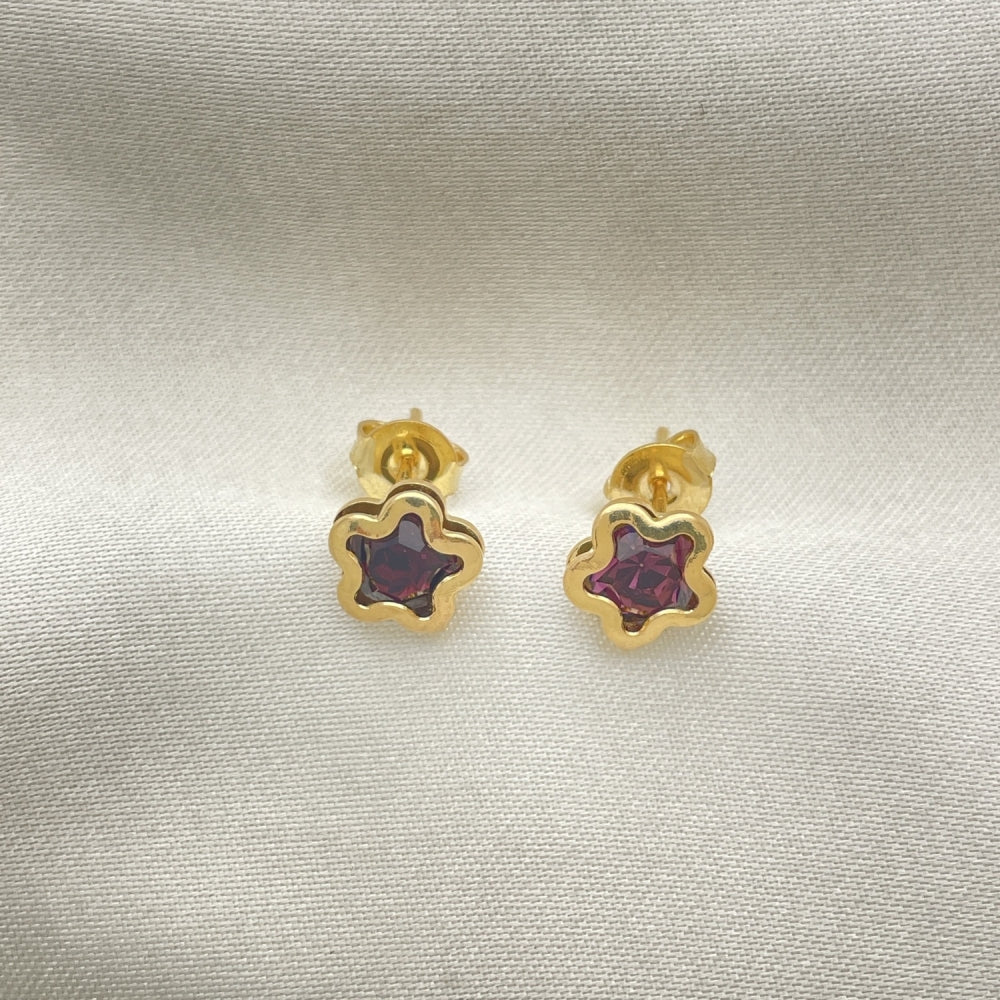Oro Laminado Stud Earring, Gold Filled Style Star Design, with Dark Amethyst Cubic Zirconia, Polished, Golden Finish