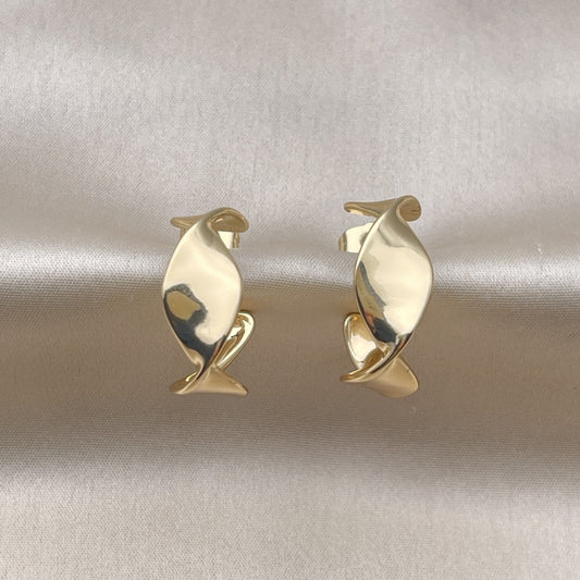 Oro Laminado Small Hoop, Gold Filled Style Twist Design, Polished, Golden Finish