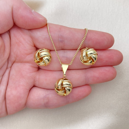 Oro Laminado Earring and Pendant Adult Set, Gold Filled Style Love Knot Design, Diamond Cutting Finish, Golden Finish
