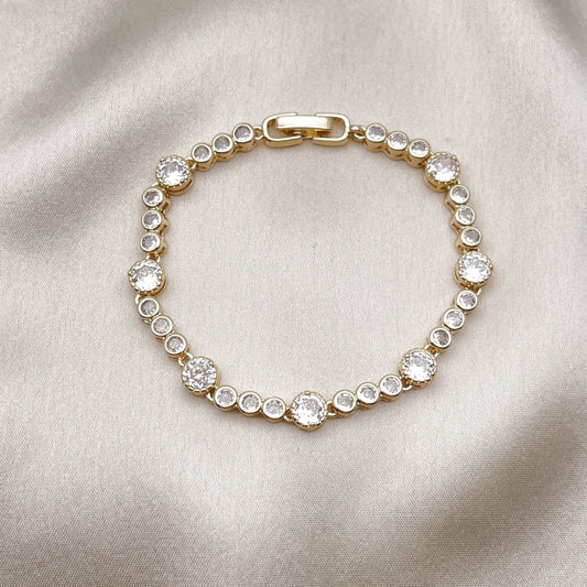 Oro Laminado Fancy Bracelet, Gold Filled Style with White Cubic Zirconia, Polished, Golden Finish