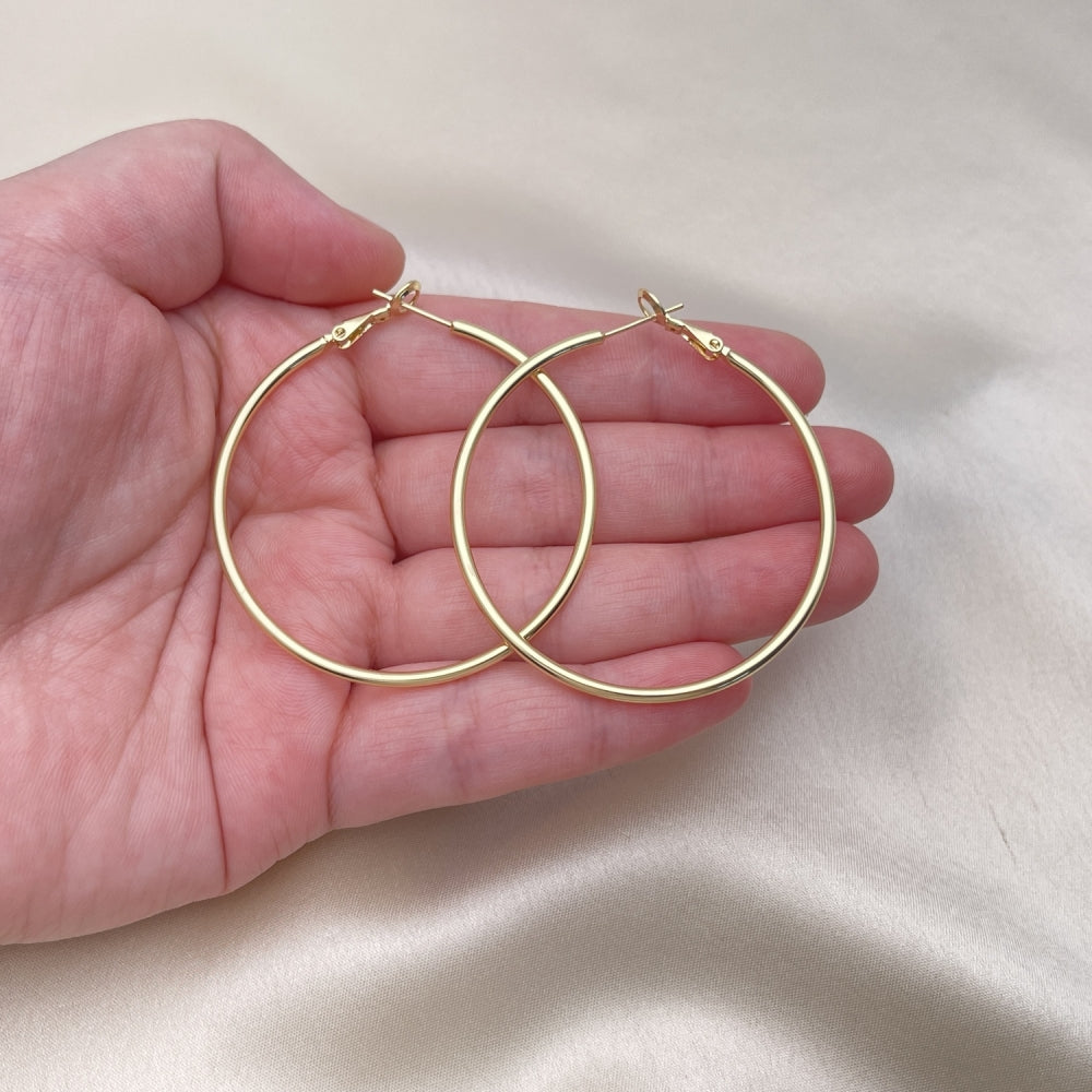Oro Laminado Large Hoop, Gold Filled Style Polished, Golden Finish