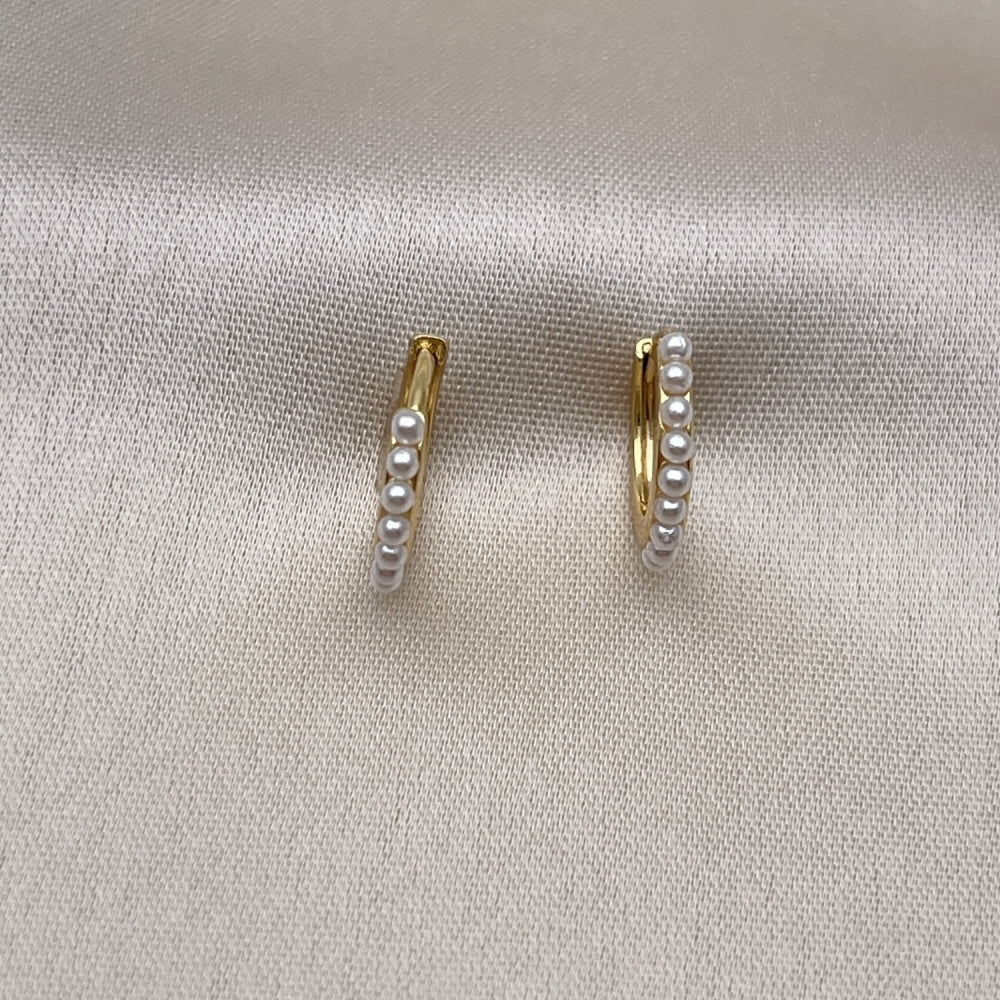 Oro Laminado Huggie Hoop, Gold Filled Style with Ivory Pearl, Polished, Golden Finish