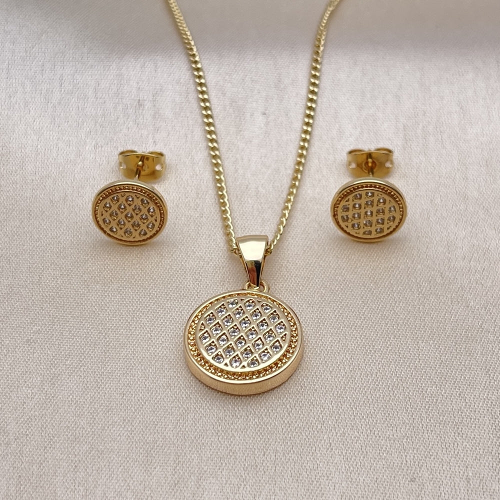 Oro Laminado Earring and Pendant Adult Set, Gold Filled Style with White Micro Pave, Polished, Golden Finish