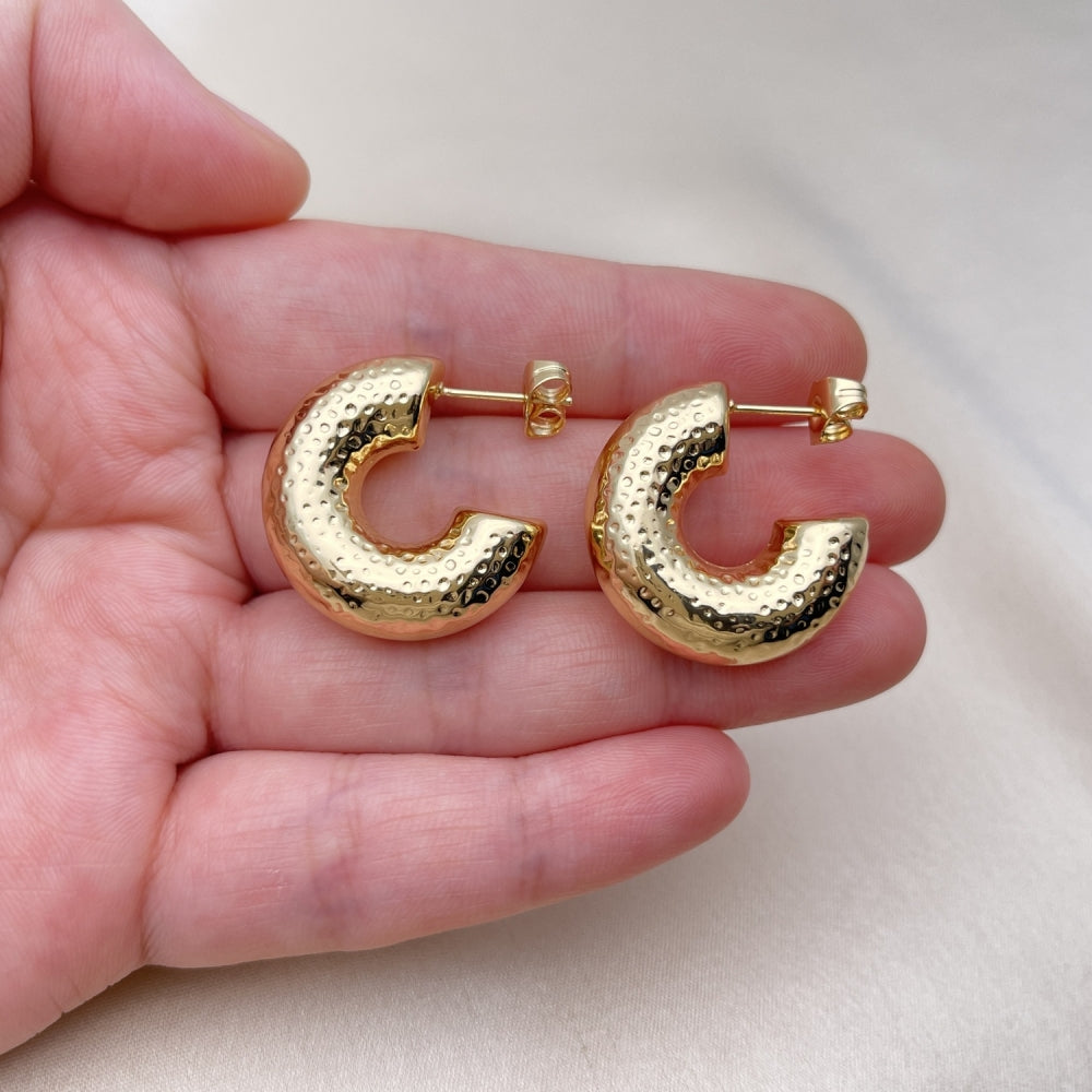 Oro Laminado Small Hoop, Gold Filled Style Hollow Design, Polished, Golden Finish
