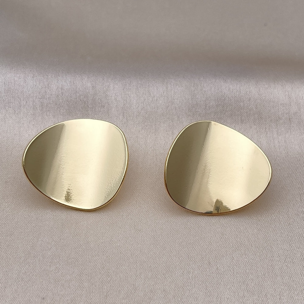 Oro Laminado Stud Earring, Gold Filled Style Polished, Golden Finish
