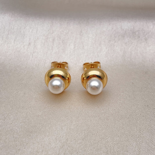 Oro Laminado Stud Earring, Gold Filled Style Ball Design, with Ivory Pearl, Polished, Golden Finish