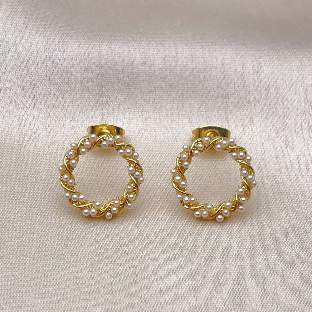 Oro Laminado Stud Earring, Gold Filled Style Twist Design, with Ivory Pearl, Polished, Golden Finish
