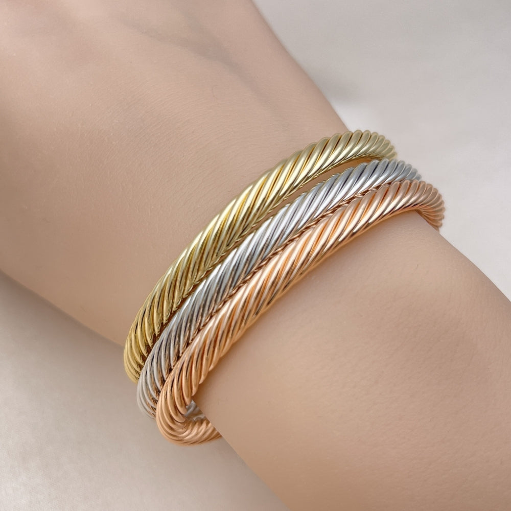 Oro Laminado Trio Bangle, Gold Filled Style Twist Design, Polished, Tricolor