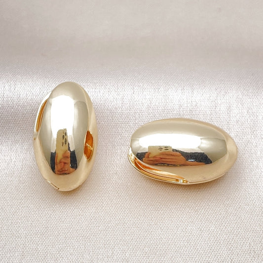 Oro Laminado Huggie Hoop, Gold Filled Style Polished, Golden Finish