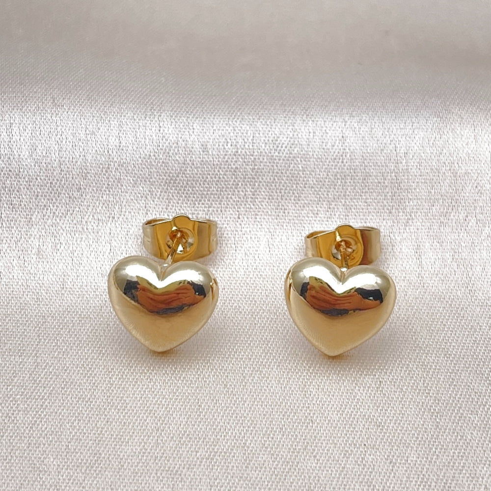 Oro Laminado Stud Earring, Gold Filled Style Heart Design, Polished, Golden Finish