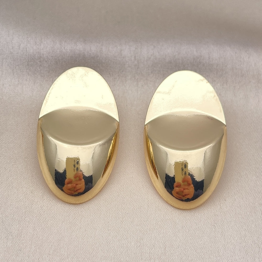 Oro Laminado Stud Earring, Gold Filled Style Polished, Golden Finish