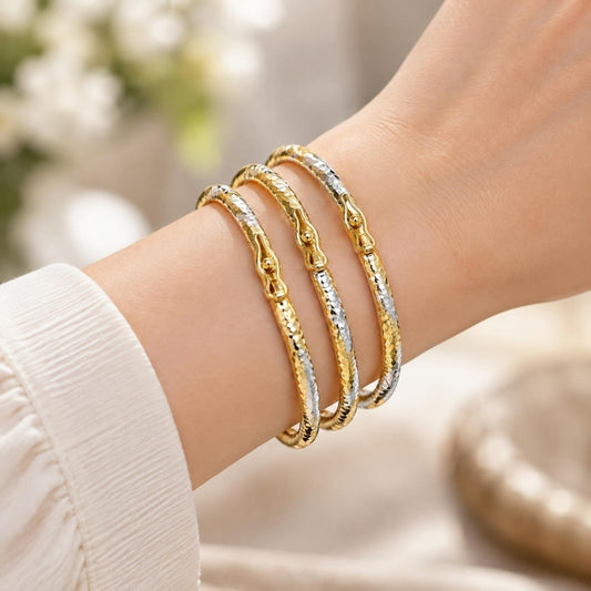 Oro Laminado Trio Bangle, Gold Filled Style Hollow Design, Diamond Cutting Finish, Golden Finish