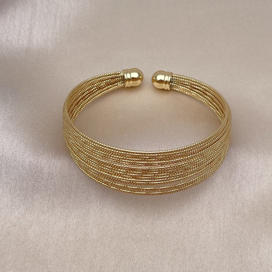Oro Laminado Individual Bangle, Gold Filled Style Polished, Golden Finish