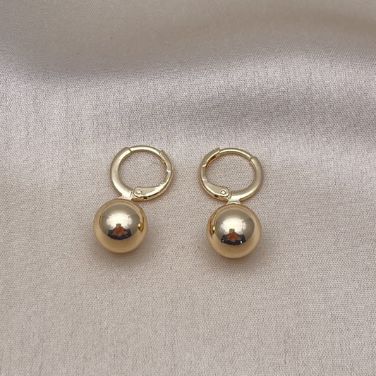 Oro Laminado Dangle Earring, Gold Filled Style Ball Design, Polished, Golden Finish