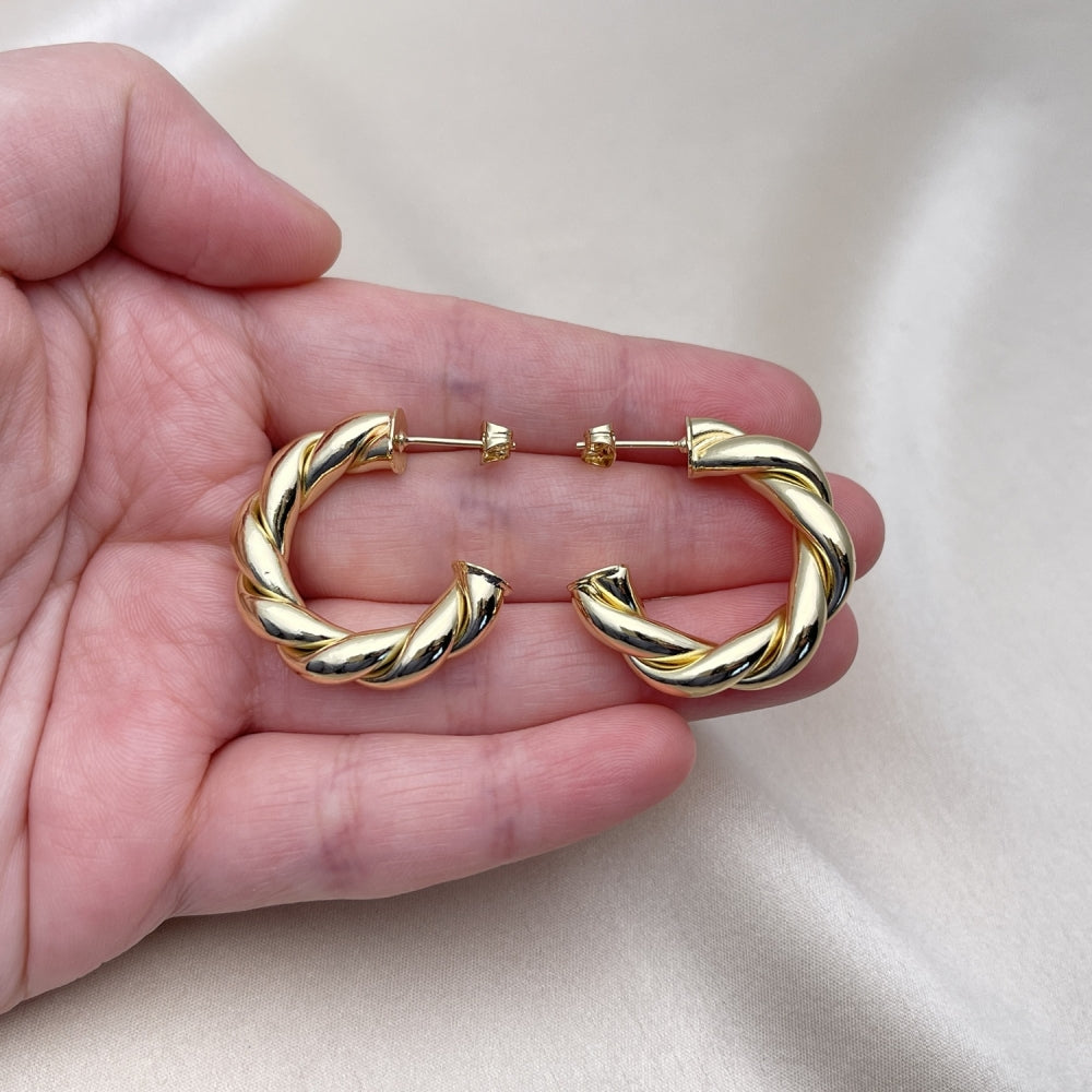 Oro Laminado Medium Hoop, Gold Filled Style Twist and Hollow Design, Polished, Golden Finish