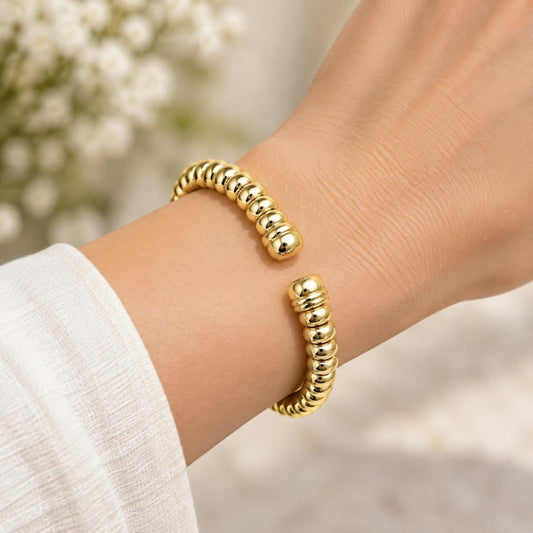 Oro Laminado Individual Bangle, Gold Filled Style Twist and Spiral Design, Polished, Golden Finish
