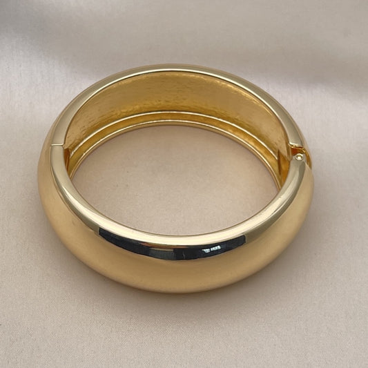 Oro Laminado Individual Bangle, Gold Filled Style Polished, Golden Finish
