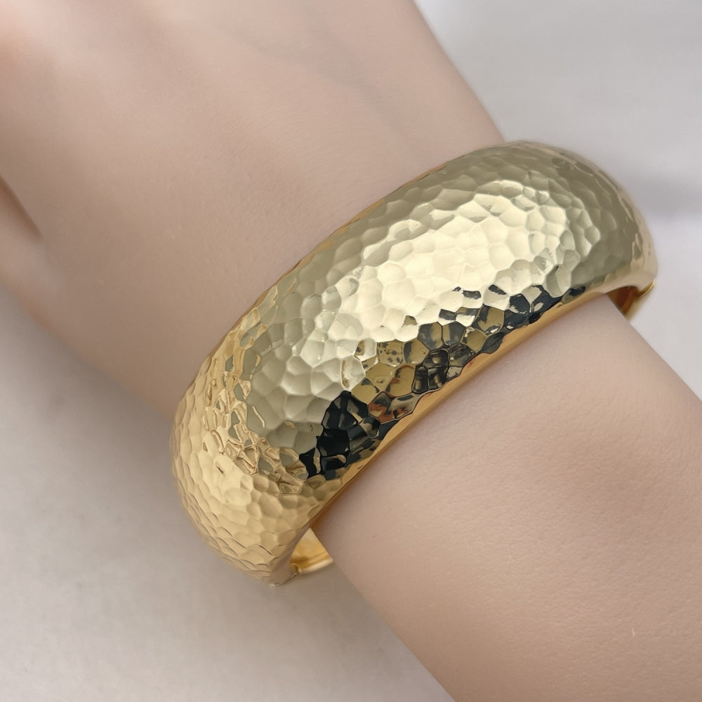Oro Laminado Individual Bangle, Gold Filled Style Polished, Golden Finish