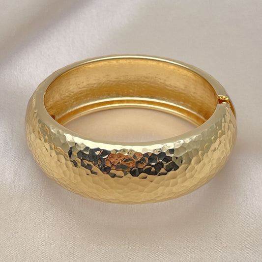 Oro Laminado Individual Bangle, Gold Filled Style Polished, Golden Finish