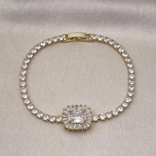 Oro Laminado Tennis Bracelet, Gold Filled Style Cluster and Baguette Design, with White Cubic Zirconia, Polished, Golden Finish