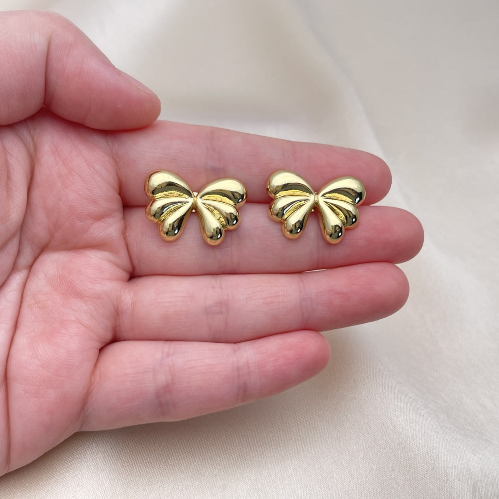 Oro Laminado Stud Earring, Gold Filled Style Bow Design, Polished, Golden Finish