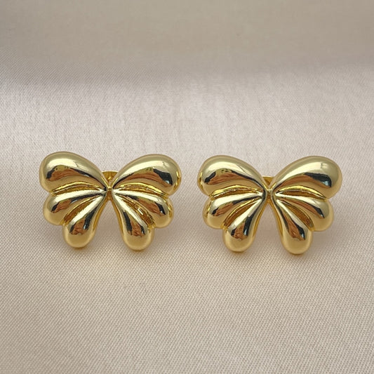 Oro Laminado Stud Earring, Gold Filled Style Bow Design, Polished, Golden Finish