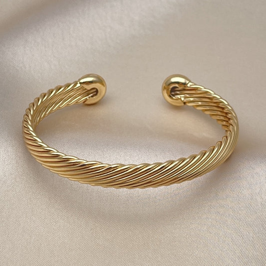 Oro Laminado Individual Bangle, Gold Filled Style Twist Design, Polished, Golden Finish